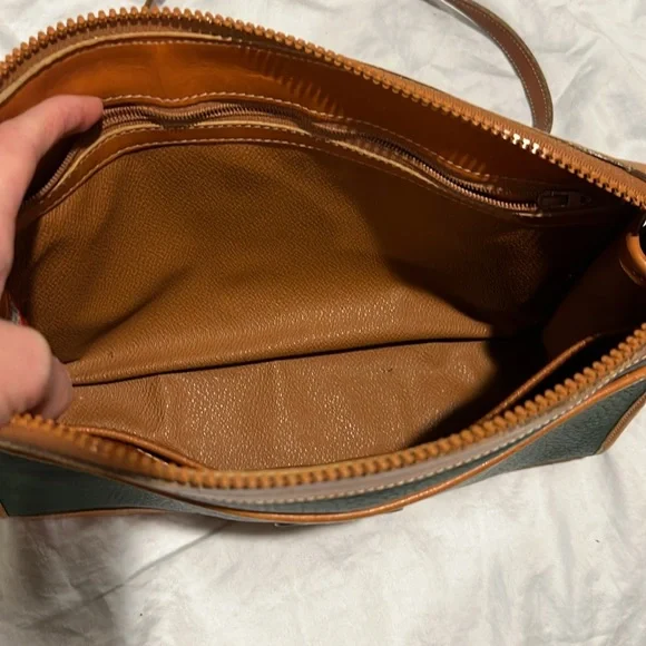 Vintage Green Dooney & Bourke Crossbody Bag - Picture 9 of 17